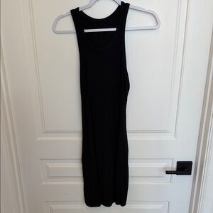Black Sleeveless Dress
